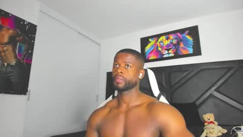 Snapshot of peter_coleman chatting on 10-11-25, 02:00 PeterColeman online show from 10-11-25, 02:00