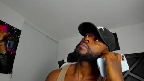 Snapshot of peter_coleman chatting on 12-04-25, 07:06 PeterColeman online show from 12-04-25, 07:06