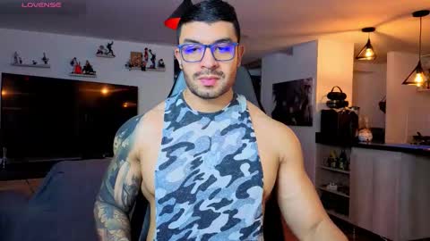 Snapshot of peterjack7 chatting on 02-13-26, 02:07 Peter Jack online show from 02-13-26, 02:07