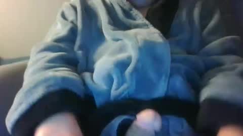 Snapshot of petermelotte8 chatting on 12-17-25, 11:49 petermelotte8 online show from 12-17-25, 11:49