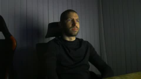 Snapshot of petitcoquin91 chatting on 01-14-26, 08:58 Paco online show from 01-14-26, 08:58