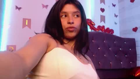 petite online show from 11-07-25, 04:29