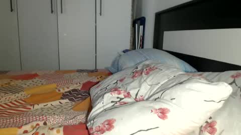 petite_danielle online show from 06-14-26, 06:59