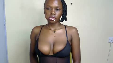 Desiree online show from 11-14-25, 08:07