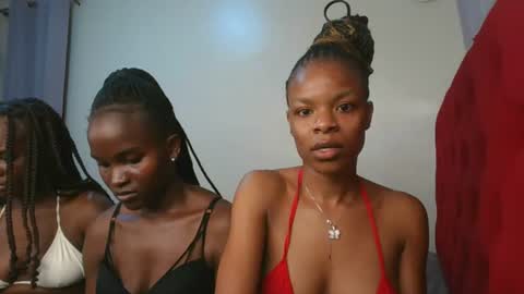 Luxe online show from 07-12-26, 02:57