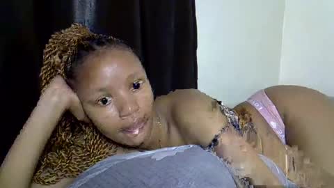 petite_melinda online show from 07-11-26, 01:19