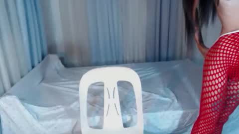 Snapshot of petite_pinay69s chatting on 03-18-26, 02:47 angela online show from 03-18-26, 02:47