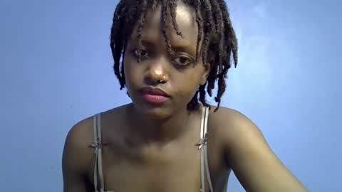 petite_star2 online show from 02-22-26, 02:15