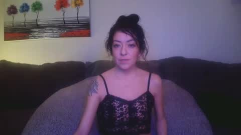 petite treat  online show from 01-28-25, 06:27