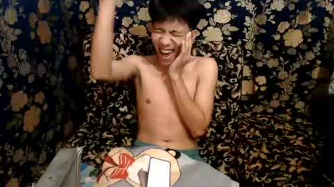 cute vir online show from 06-28-26, 06:19