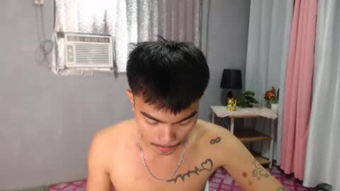 Snapshot of petiteasianx chatting on 01-27-25, 10:16 Vrin online show from 01-27-25, 10:16