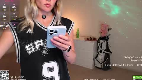 Snapshot of petitebrat chatting on 06-14-26, 02:20 PiperAvery online show from 06-14-26, 02:20