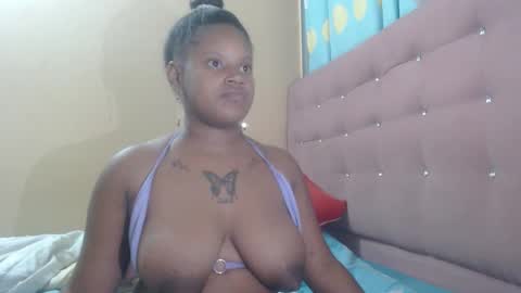 petitechocolatemommy online show from 12-14-25, 04:51