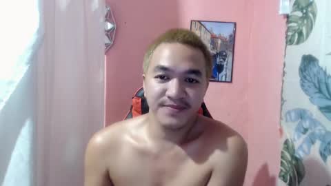 Snapshot of petitehugecockxnxxx chatting on 09-10-25, 03:23 Call me jake online show from 09-10-25, 03:23