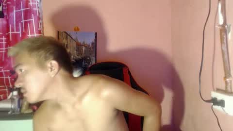 Snapshot of petitehugecockxnxxx chatting on 10-14-25, 09:48 Call me jake online show from 10-14-25, 09:48