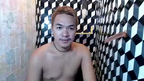 Snapshot of petitehugecockxnxxx chatting on 06-09-26, 08:15 Call me jake online show from 06-09-26, 08:15