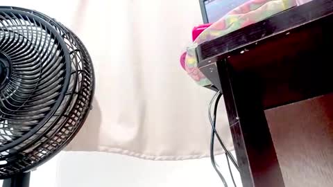 danna online show from 11-03-25, 01:19