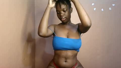 Snapshot of petitemomma76379 chatting on 06-12-26, 05:50 sexy chocolate online show from 06-12-26, 05:50
