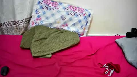 petitetasha online show from 11-03-25, 10:49