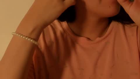 Snapshot of petitgirl_ chatting on 11-06-25, 02:34 J A S S online show from 11-06-25, 02:34