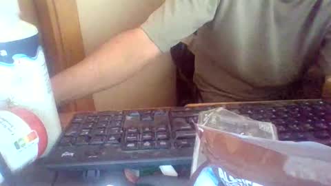 peyo873996 online show from 05-24-26, 07:24