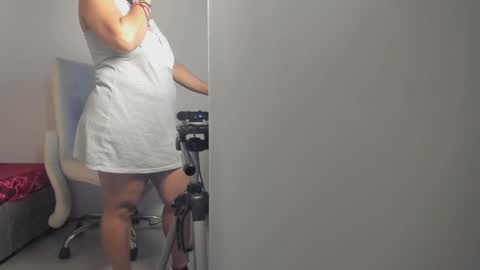 Snapshot of peyton_wat chatting on 10-23-25, 11:53 peyton_wat online show from 10-23-25, 11:53