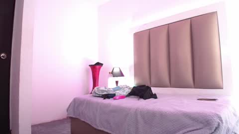 peyton_wat20 online show from 01-30-25, 06:43