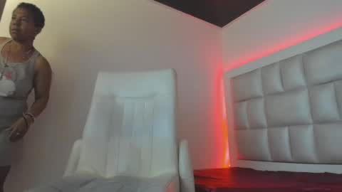 peyton_wat20 online show from 09-22-25, 06:10