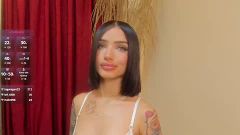 Snapshot of peytonreeds chatting on 09-13-25, 04:40 Pet Rees online show from 09-13-25, 04:40