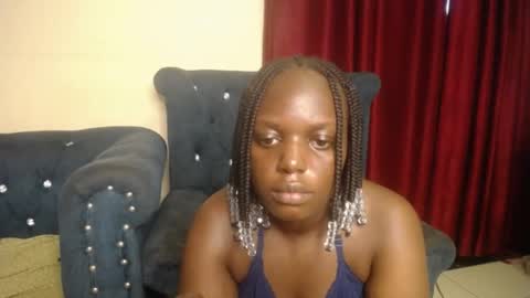 Snapshot of phaeey_savage chatting on 05-31-26, 01:40 Pheey online show from 05-31-26, 01:40