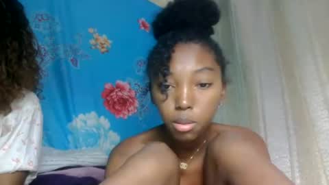 Snapshot of phaosiiia chatting on 06-23-26, 01:31 phaosiiia online show from 06-23-26, 01:31