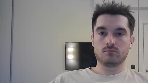 Snapshot of philborison chatting on 02-14-25, 04:37 PhilipBorison online show from 02-14-25, 04:37