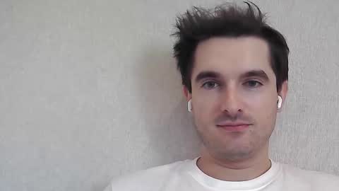 Snapshot of philborison chatting on 11-13-25, 12:04 PhilipBorison online show from 11-13-25, 12:04