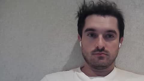 Snapshot of philborison chatting on 11-26-25, 04:30 PhilipBorison online show from 11-26-25, 04:30