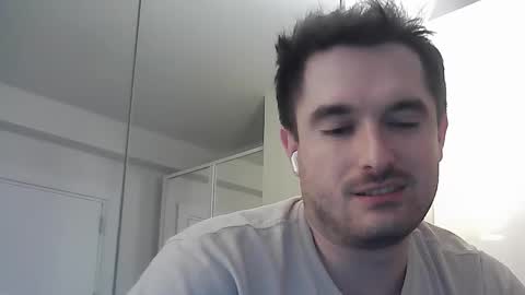 PhilipBorison online show from 01-10-26, 04:20