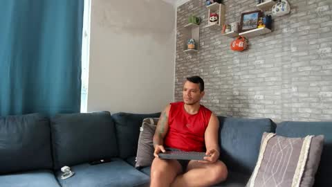 Snapshot of philipe_inzagui chatting on 02-16-26, 08:49 Philipe online show from 02-16-26, 08:49