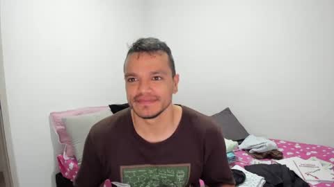 Snapshot of philipe_inzagui chatting on 05-25-26, 08:15 Philipe online show from 05-25-26, 08:15