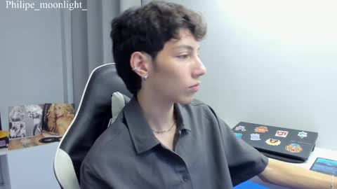 Phil.   INDEPENDENT MODEL online show from 03-10-25, 01:12