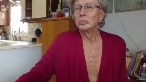 Snapshot of phillipa1023 chatting on 01-02-25, 04:35 phillipa online show from 01-02-25, 04:35