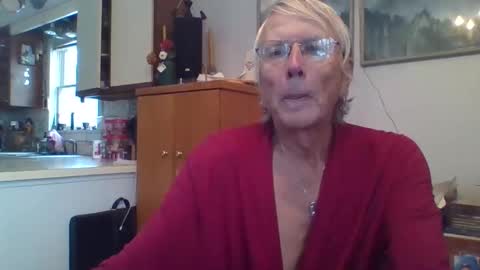 Snapshot of phillipa1023 chatting on 12-16-25, 02:22 phillipa online show from 12-16-25, 02:22