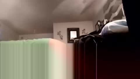 phillipdee online show from 10-24-25, 04:03