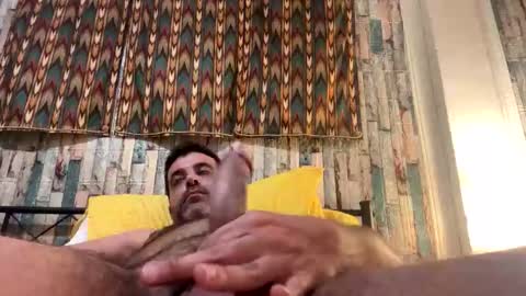 Snapshot of phillyman84 chatting on 12-21-25, 05:47 phillyman84 online show from 12-21-25, 05:47