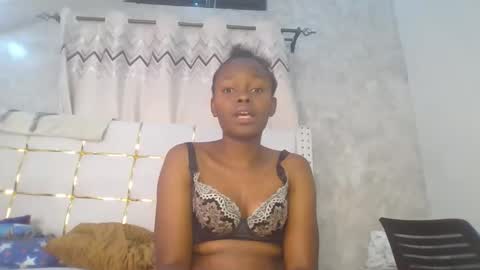 phoebe online show from 02-03-26, 02:53