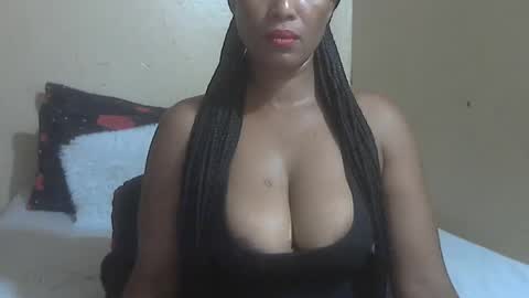 phoenixcandy online show from 01-24-25, 09:47