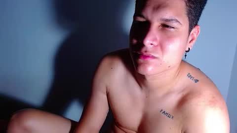 AdnierGnz online show from 12-22-24, 01:00