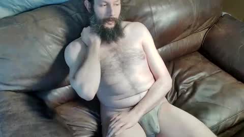 Snapshot of phoenixphallox chatting on 04-27-26, 12:19 randy online show from 04-27-26, 12:19