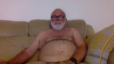 Snapshot of phozzagain chatting on 05-26-26, 08:49 phozzagain online show from 05-26-26, 08:49