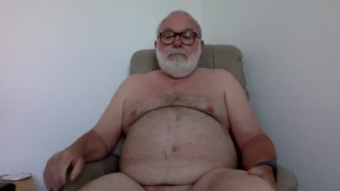 Snapshot of phozzagain chatting on 06-22-26, 08:00 phozzagain online show from 06-22-26, 08:00