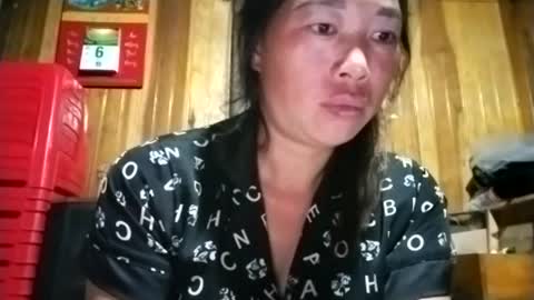 Snapshot of phuong_vietnam chatting on 07-05-26, 12:45 phuong_vietnam online show from 07-05-26, 12:45