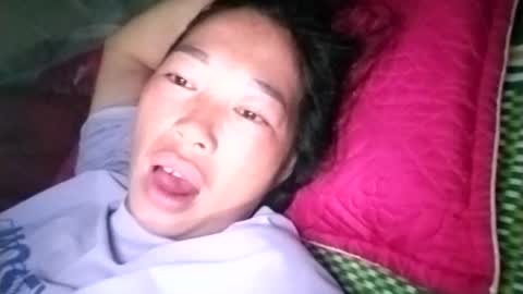 Snapshot of phuong_vietnam chatting on 07-15-26, 06:40 phuong_vietnam online show from 07-15-26, 06:40